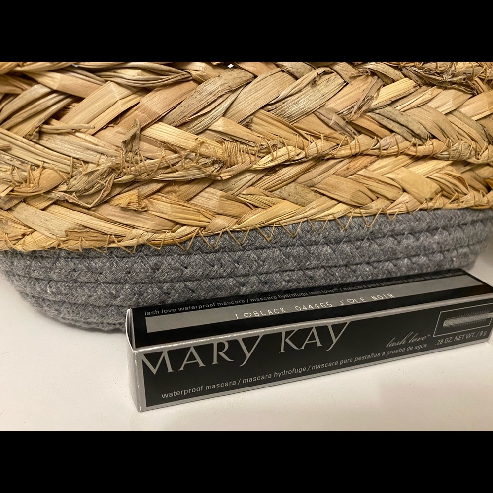 Mary Kay mascara
